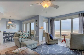 Oceanfront Retreat with a Remarkable View. NEW!